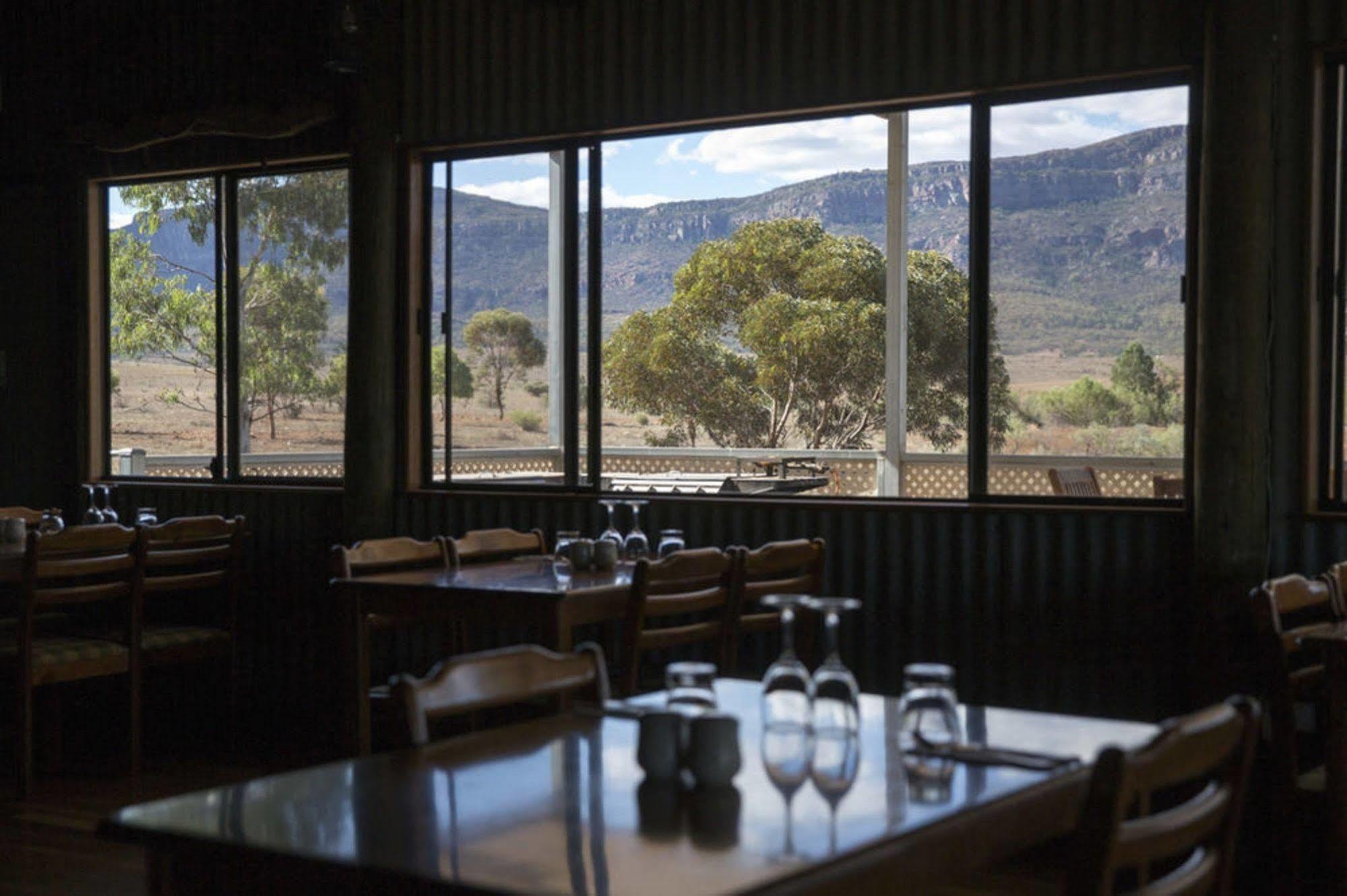 Готель Rawnsley Park Station Flinders Ranges Екстер'єр фото